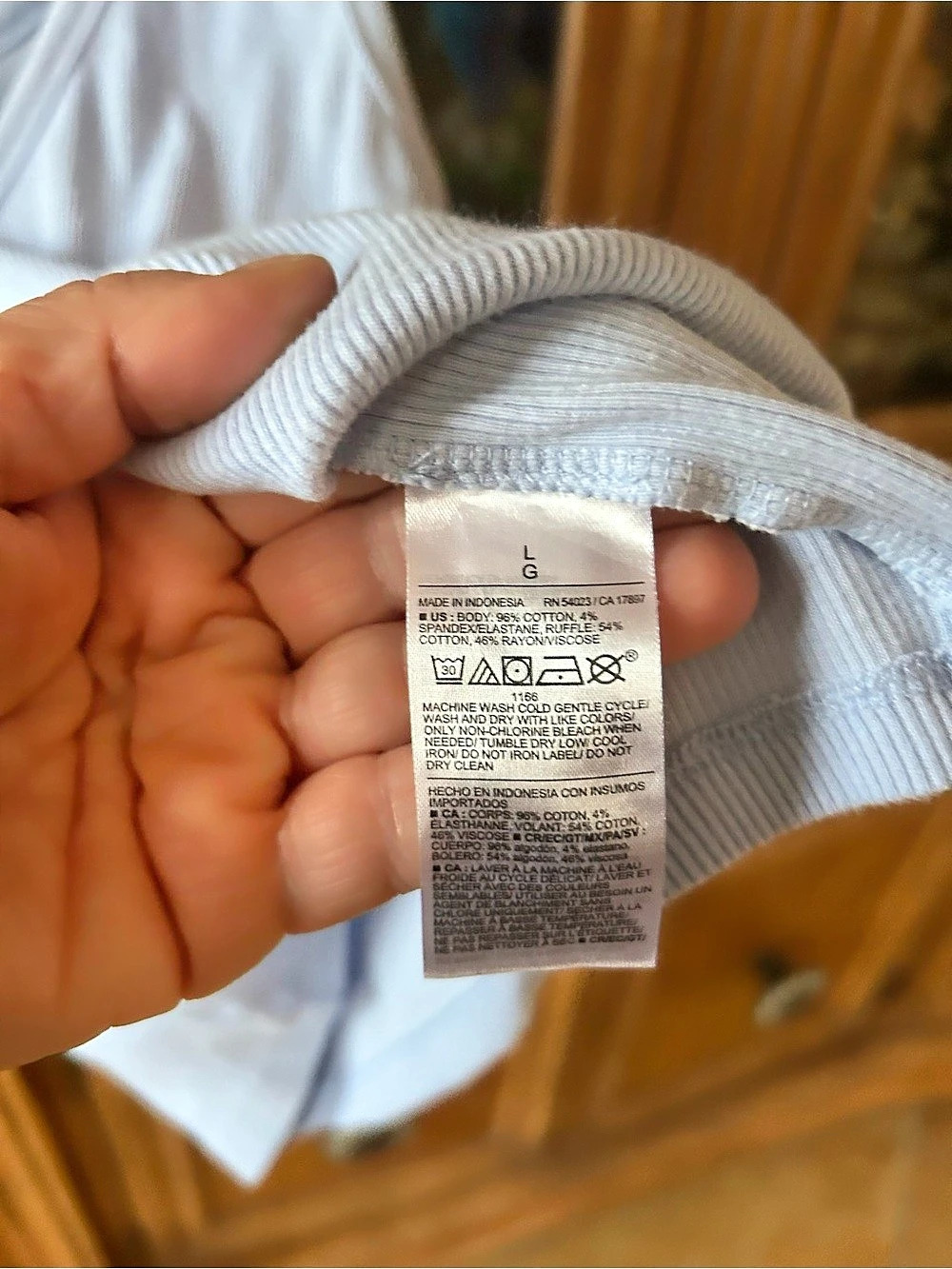 Old Navy Ribbed Ruffle-Strap Tank Top White Medium - Picture 5 of 5